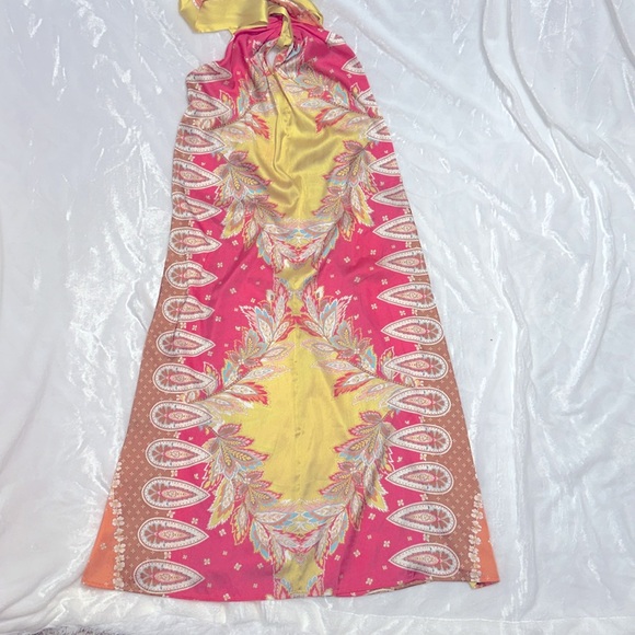 ELAN Gorgeous Print Halter Maxi dress in pink bali print - L - Picture 4 of 4